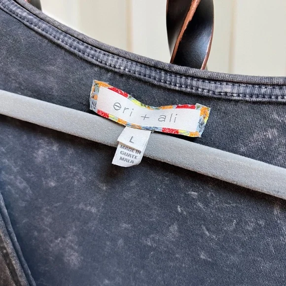 Anthropologie  Sri and Ali Asymmetrical Gray Peplum Top Women's Size L - Picture 3 of 3